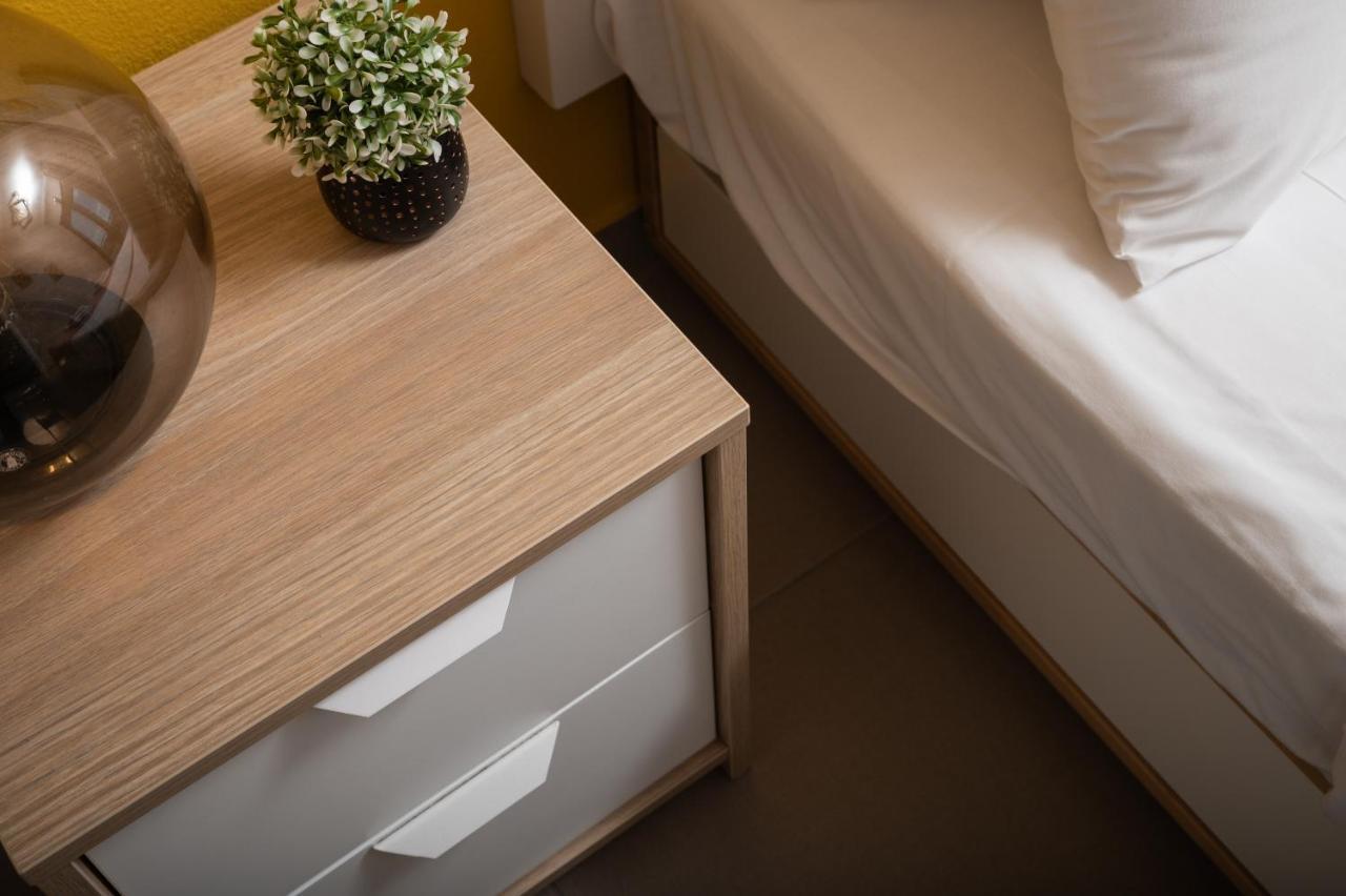 Halepa Luxury Apartments 하니아 외부 사진